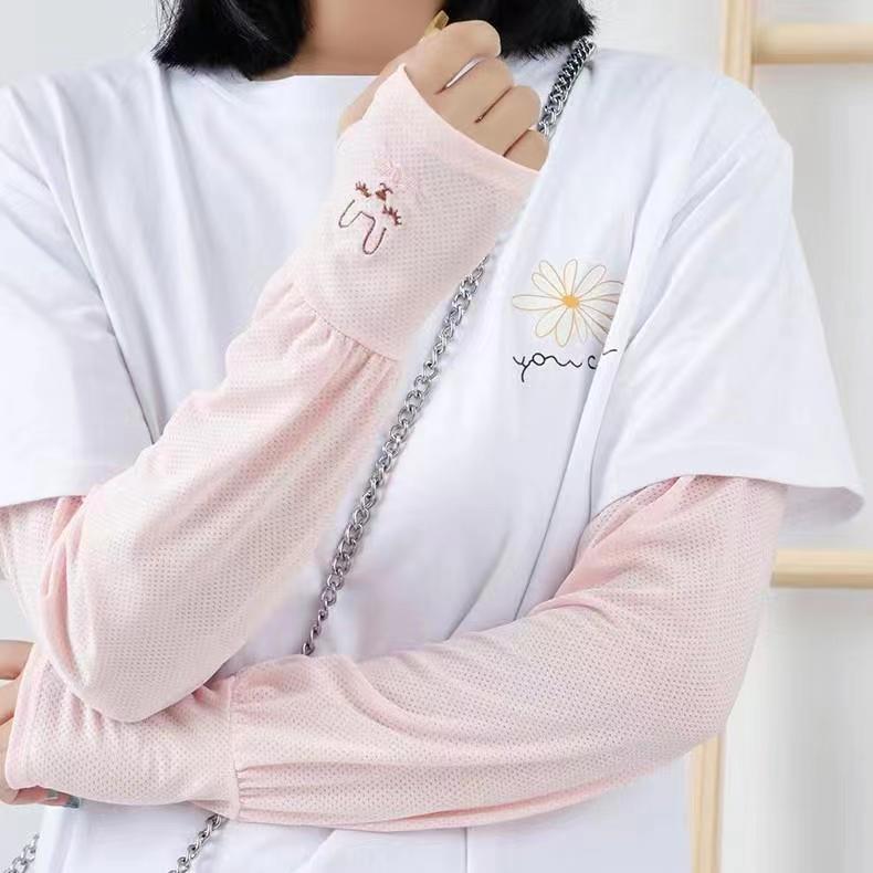 2 PCS Summer Sun UV Protection Outdoor Sport Arm Sleeves Ultraviolet Ray Blocking for Picnic & Outdoor Activities Essential Summer Gear Protective Gear